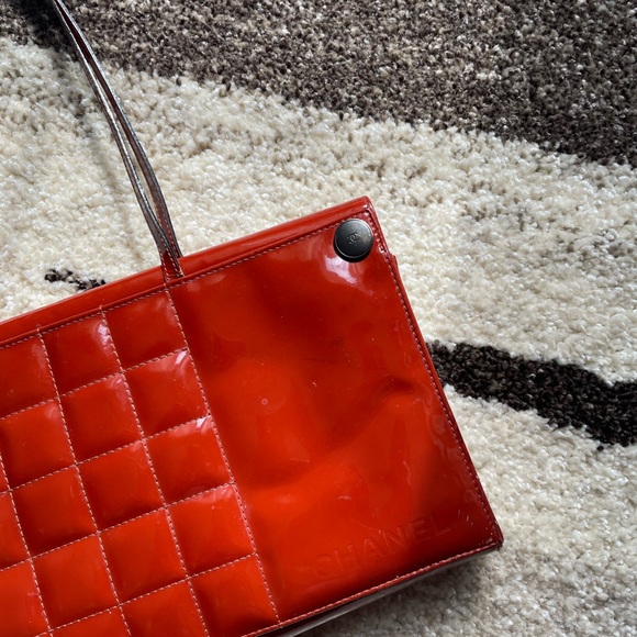 Red Chanel choco bar bag - Picture 8 of 10
